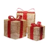 Kép 2/3 - Iris Doboz alakú /1db 20cm, 1db 25cm, 1db 30cm/ arany-piros fémdoboz műanyag masnival dekor szett