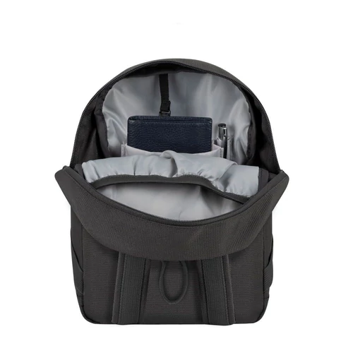 RivaCase 5422 Small Urban Backpack 6L Grey